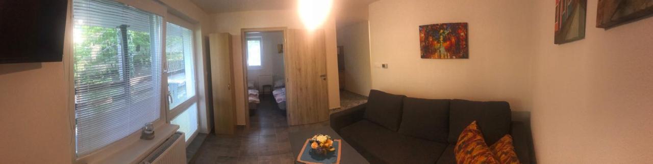 Chata Modra Vinné Zewnętrze zdjęcie